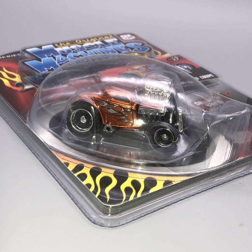The‎ Original Muscle Machines Series  1933 Ford Coupe Burnt Orange Diecast 1/64